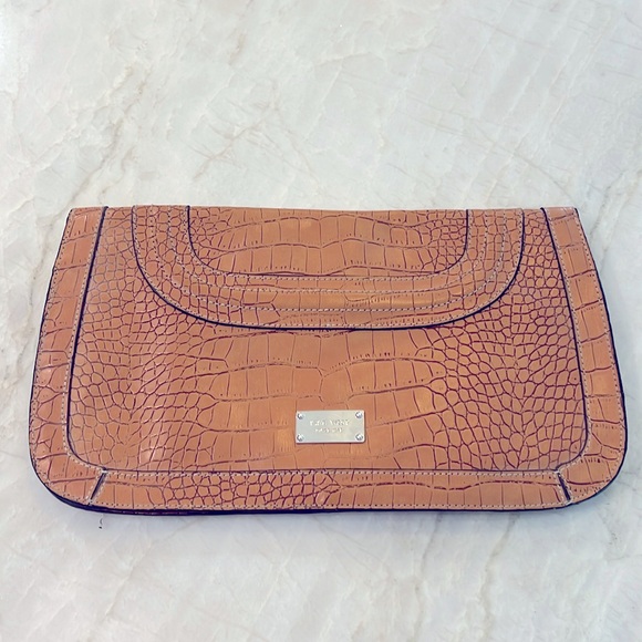 Nine West Clutch - Picture 1 of 3